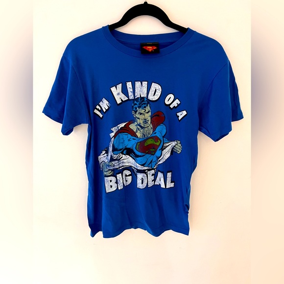 DC Superman t-shirt - Picture 1 of 3